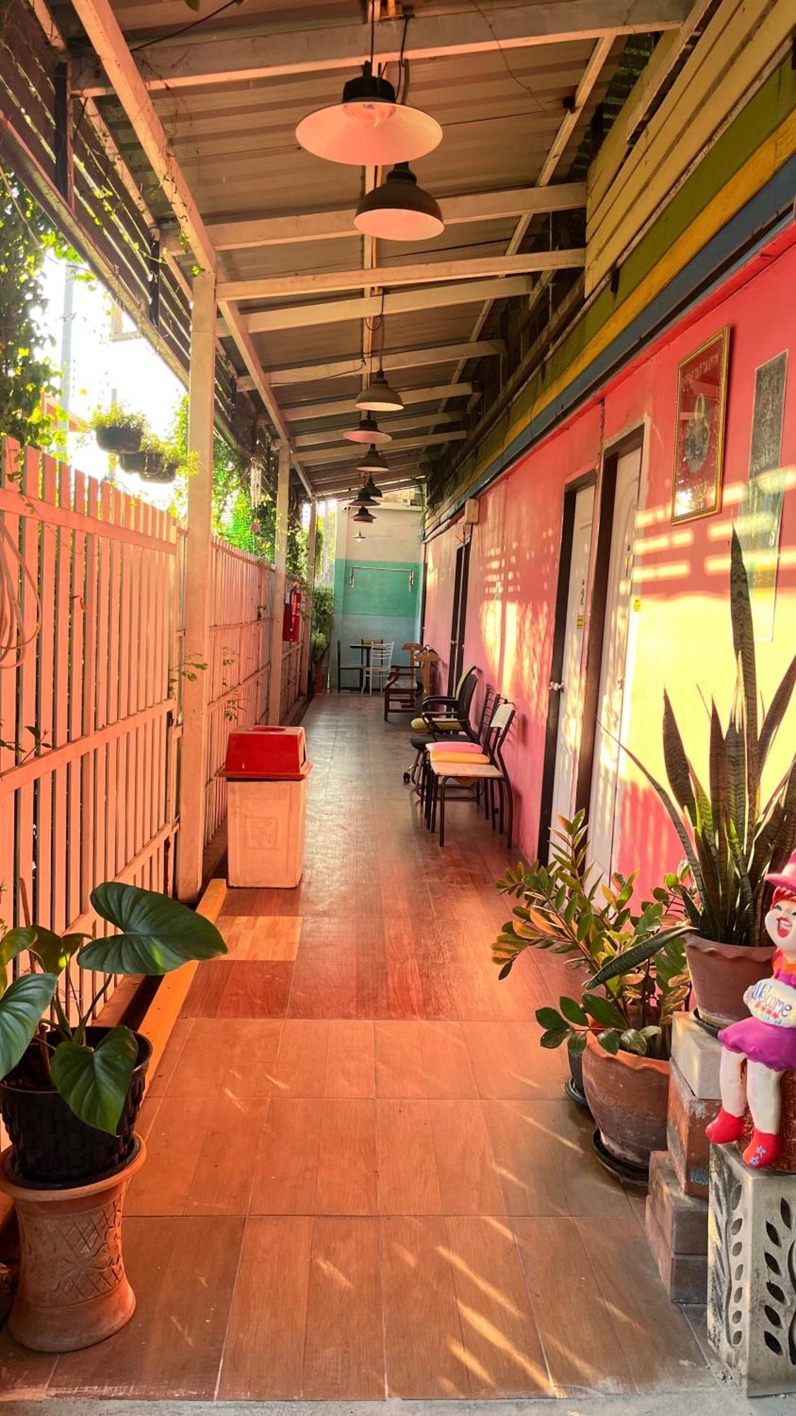 Pa Chalermchai Guesthouse Μπανγκόκ Εξωτερικό φωτογραφία